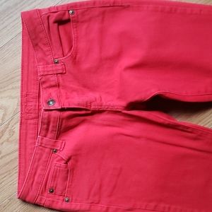 dELia*s:britt red jean, size 9/10 R straight leg .